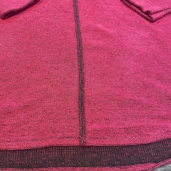 XL Pink long sleeves knitted sweater Variations - Picture 4 of 6